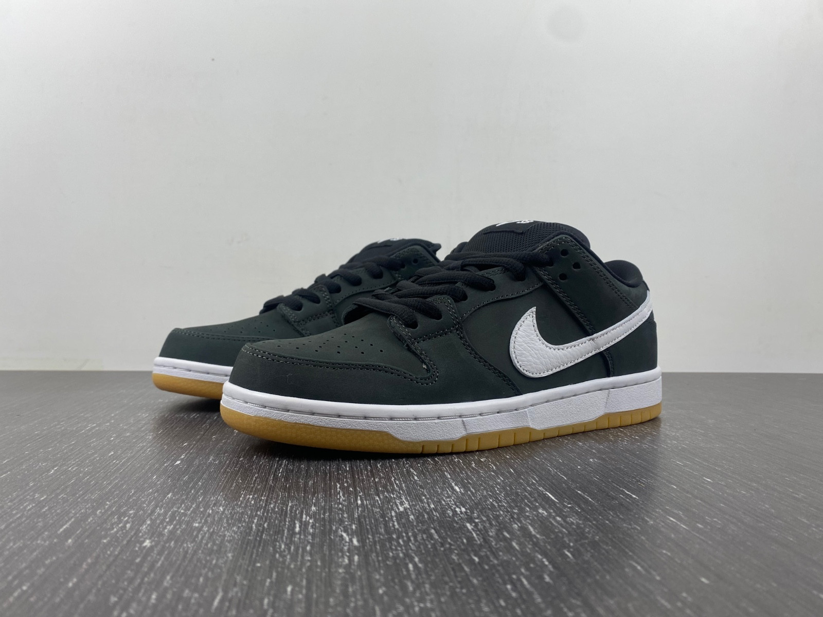 nike sb dunk low pro black gum men''s - cd2563-006