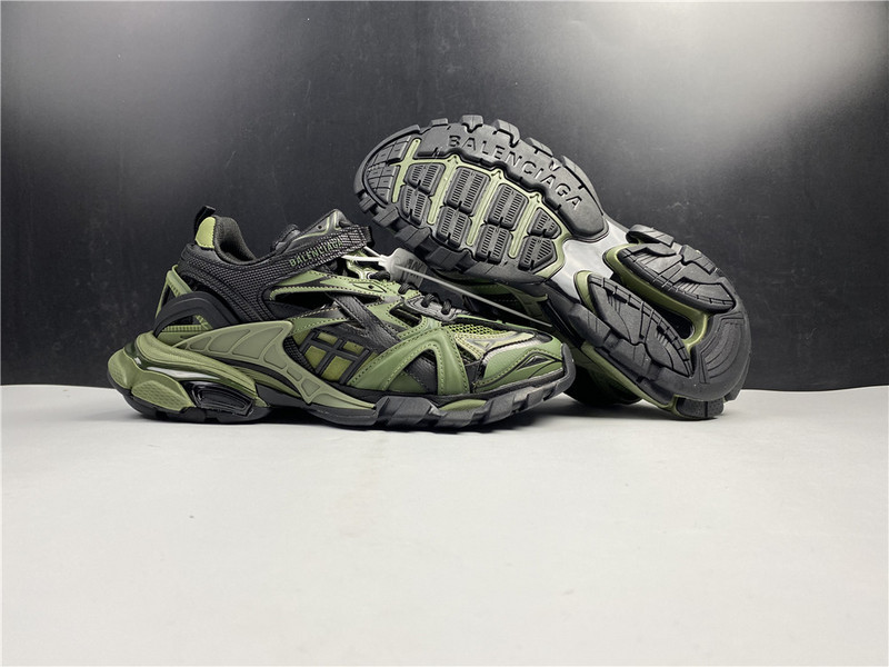 Ba*len*cia*ga track sneaker