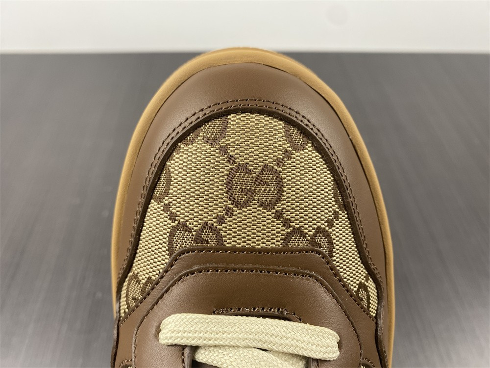 gc low-top sneaker gc18