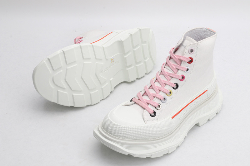 alex mcq tread slick boot in white with red line