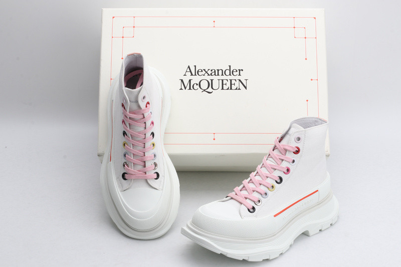 alex mcq tread slick boot in white with red line