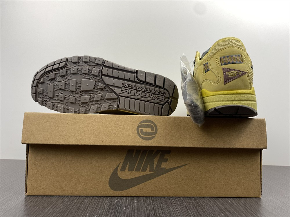 travis scott nike air max 1 wheat do9392-700