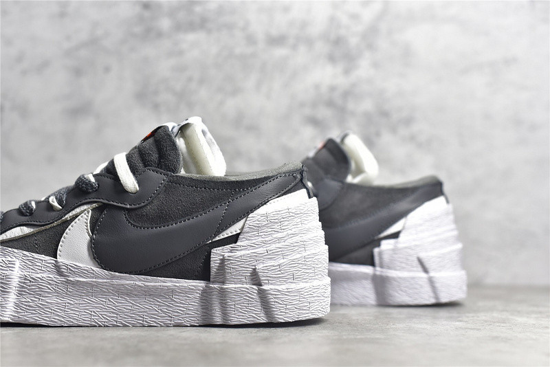 sacai nike blazer low dark grey dd1877-002