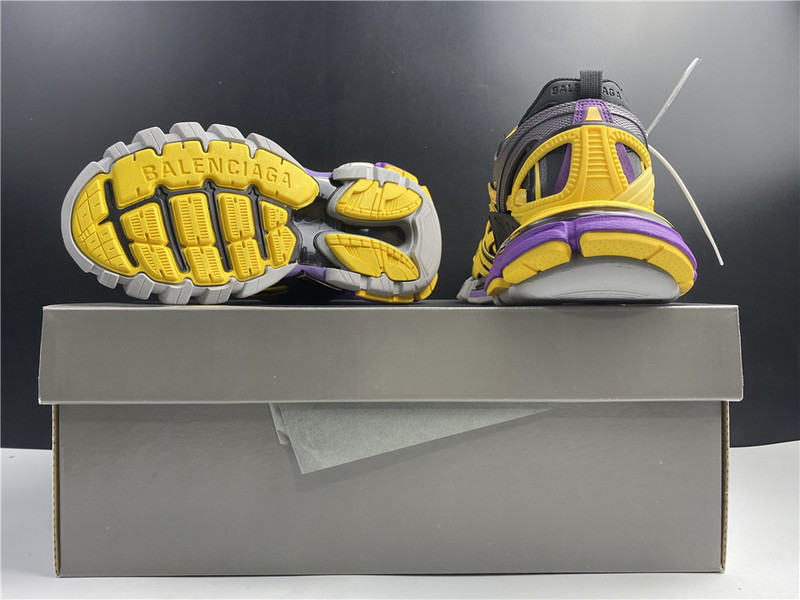 Ba*len*cia*ga track 2