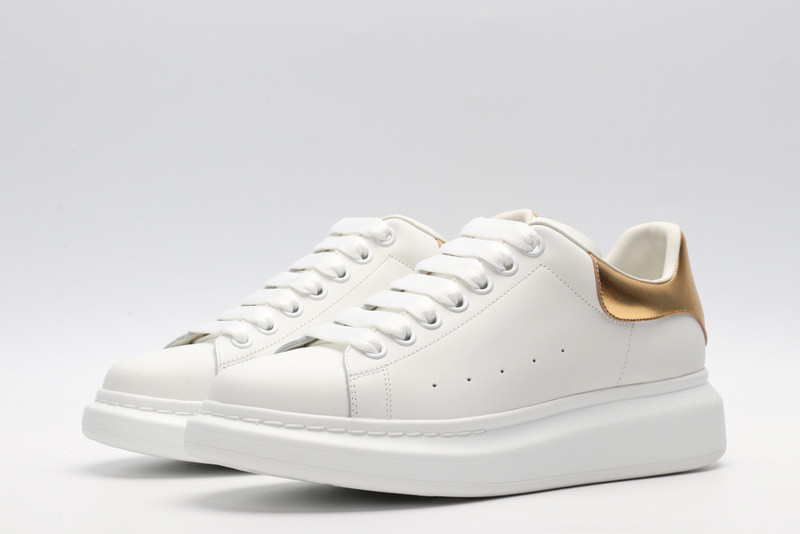 a1exa*der mcqv*en white G01den