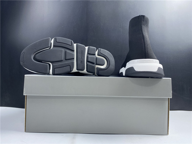 Ba*len*cia*ga speed trainer