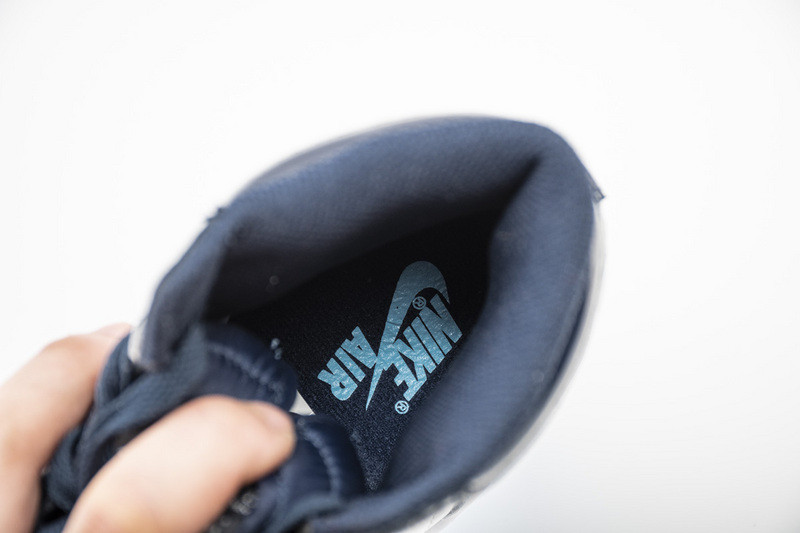 air jordan 1 retro high unc patent cd0461-401