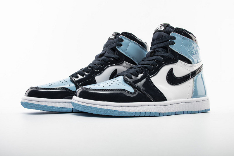 air jordan 1 retro high unc patent cd0461-401