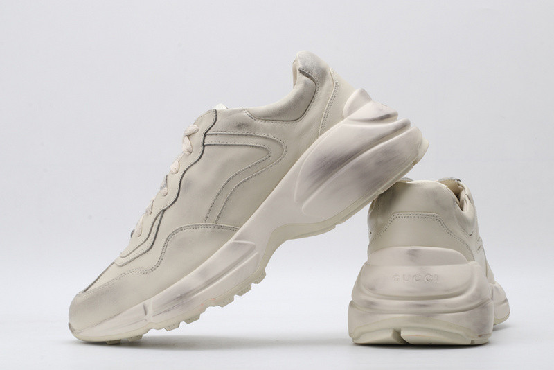 G*u*i ace embroidered low-top sneaker white