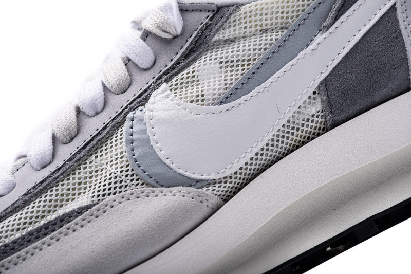 nike ld x waffle sacai green multi bv0073-100