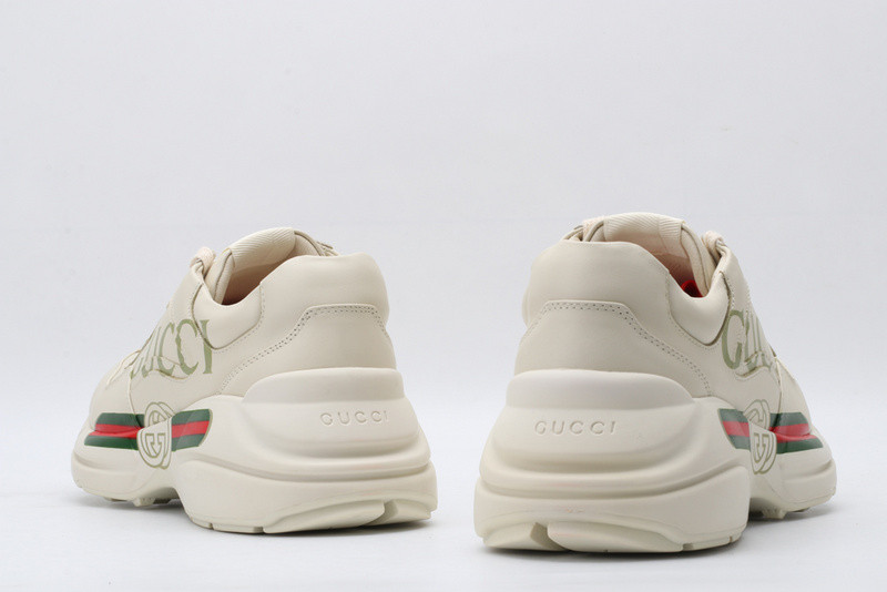 G*u*i ace embroidered low-top sneaker white with "cucci"